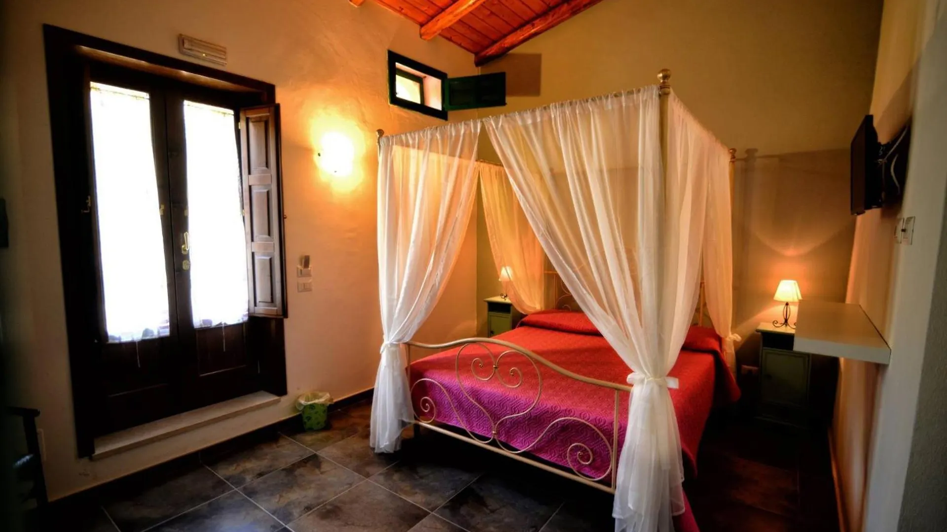 Agriturismo Alle Riserve Cavagrande Avola 0*,