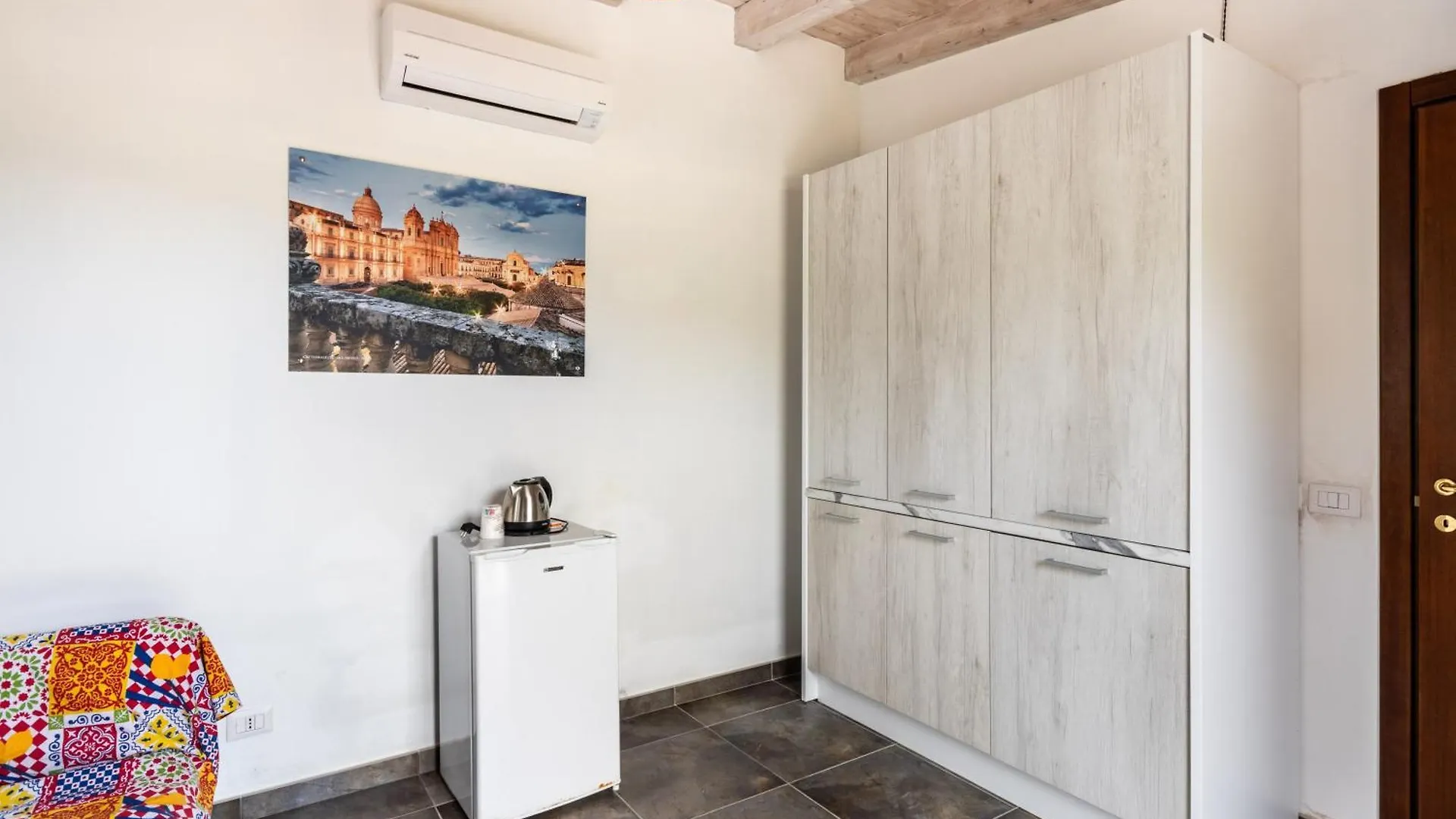 Agriturismo Alle Riserve Cavagrande 아볼라 팜스테이