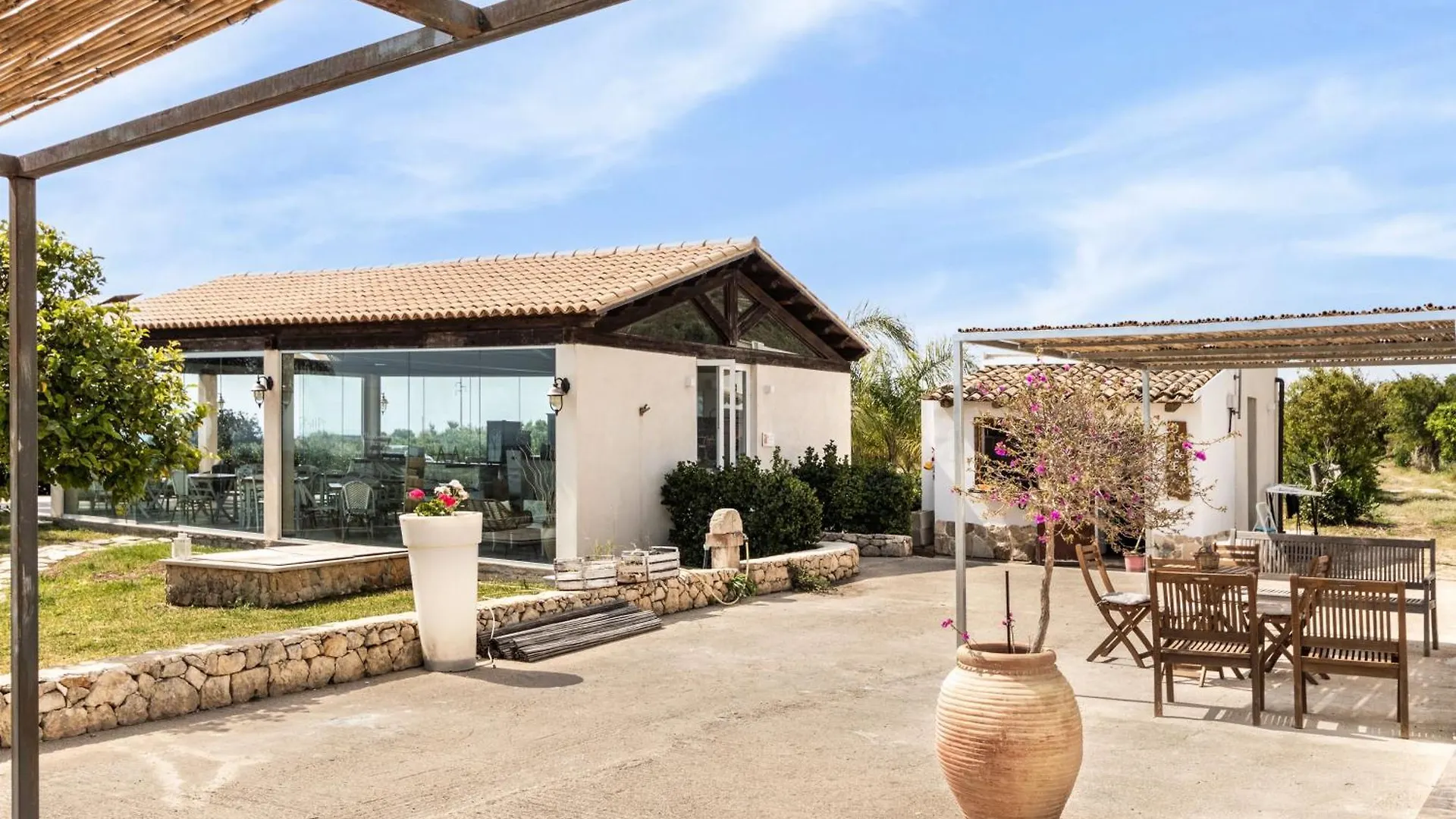 Agriturismo Alle Riserve Cavagrande Avola 0*,