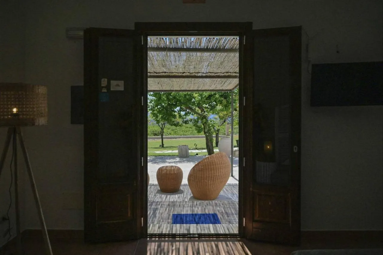 Agriturismo Alle Riserve Cavagrande Avola 0*,