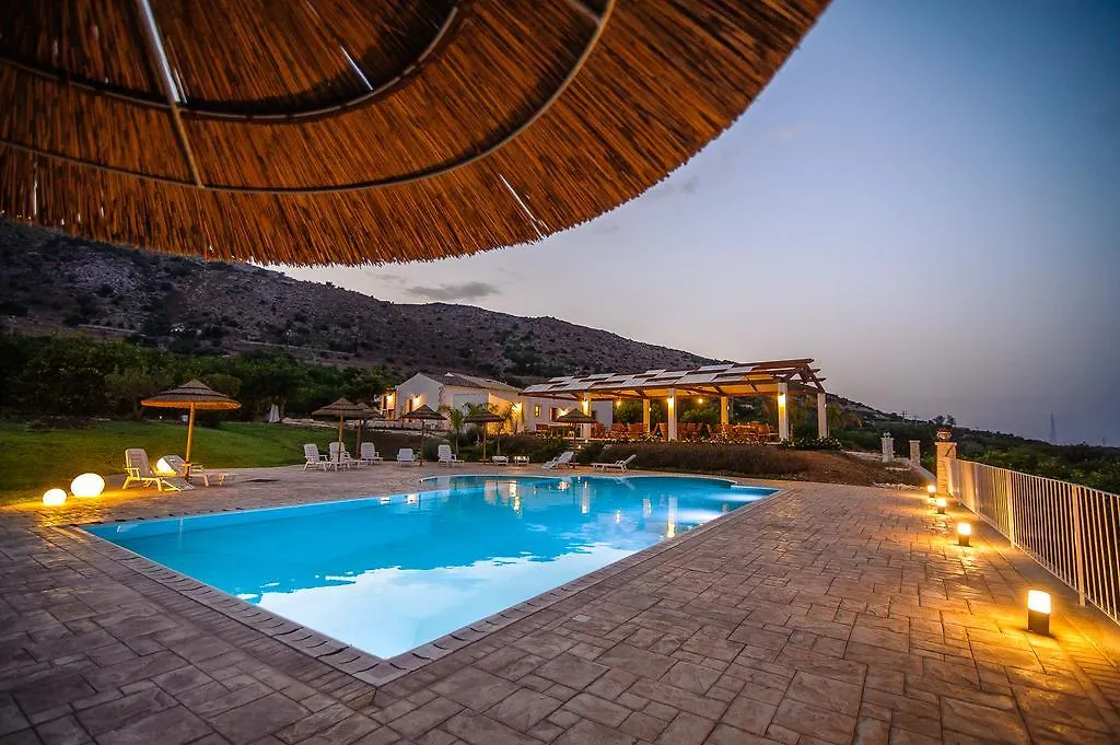 Agriturismo Alle Riserve Cavagrande Avola 0*,
